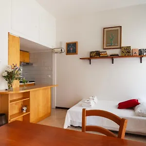 studio-flat-near-porta-venezia.it-lombardy.com/